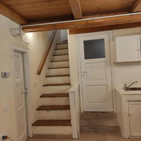 بيت للعطل Casa Vacanze أَويستا